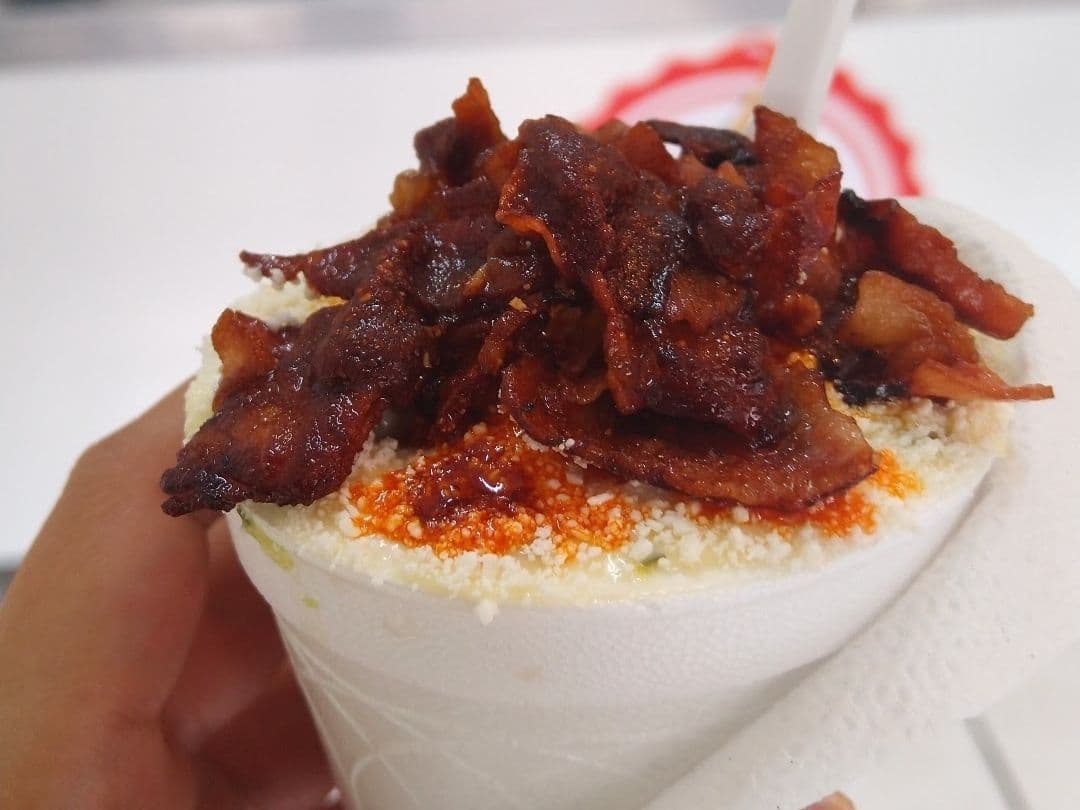 Esquites con Tocino