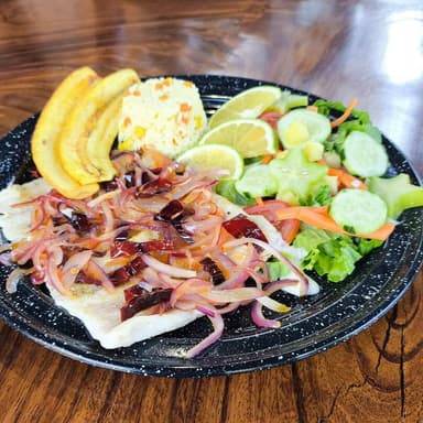 Filete de Pescado al Ajillo