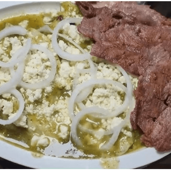 Enchiladas Verdes con Arrachera