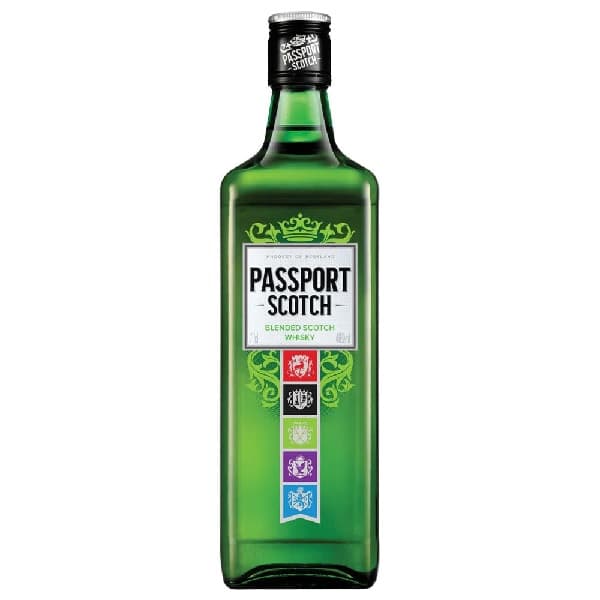Passport Scotch Whisky Escocés 700 ml