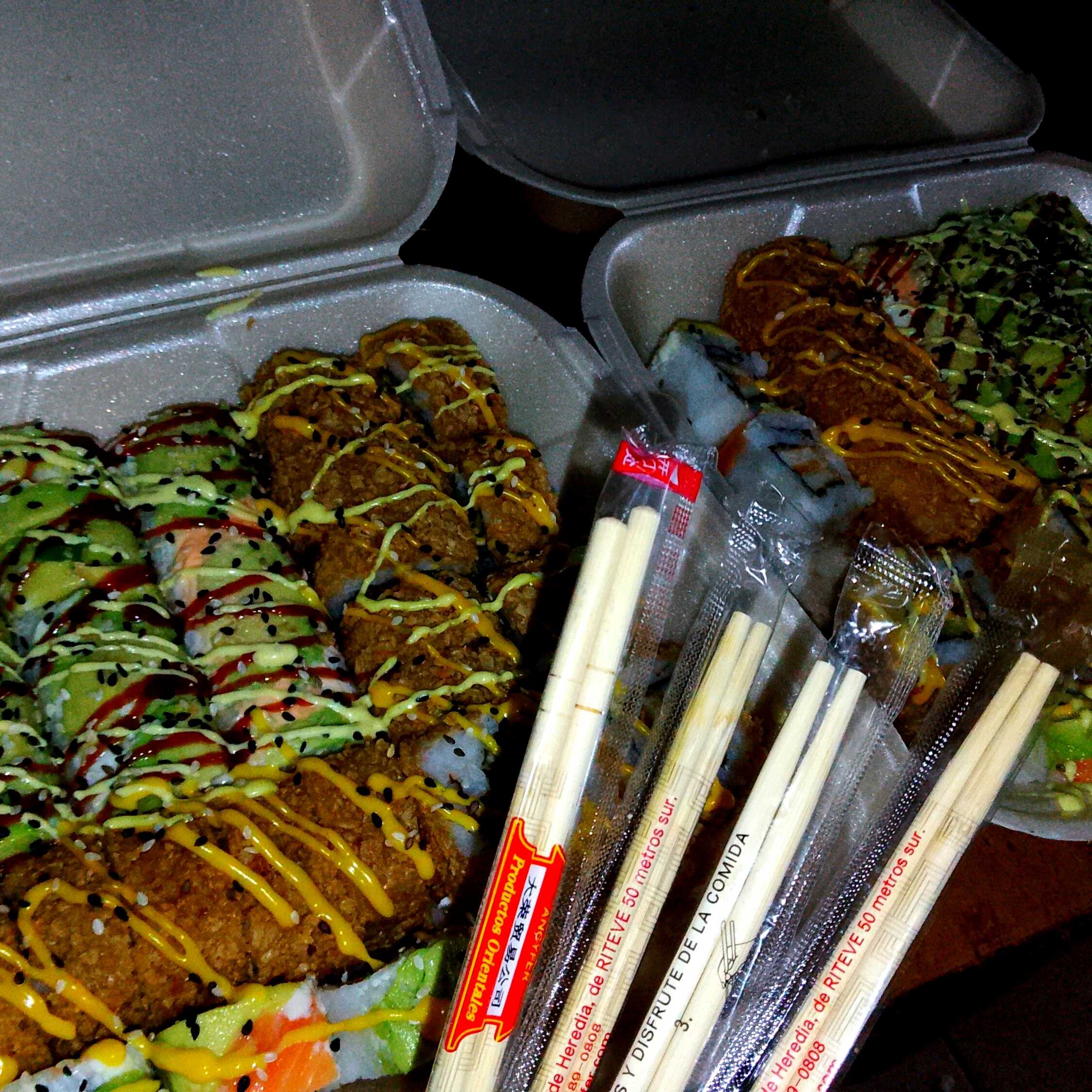 25 PIEZOTAS DE SUSHI 🍣
