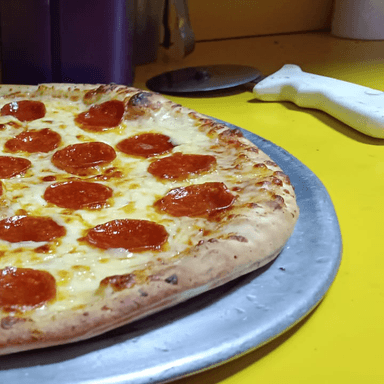Pizza Carnes Frías Personal