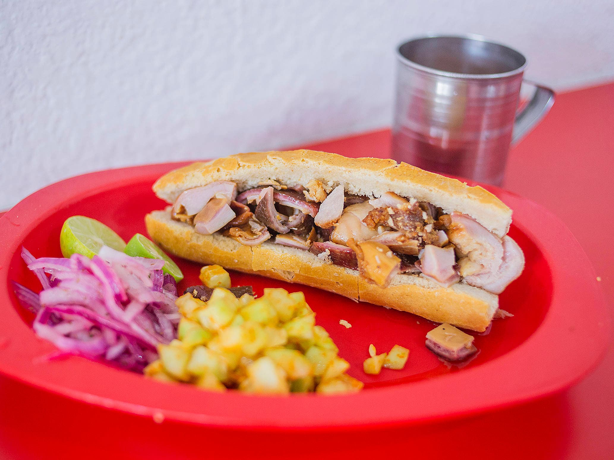 Torta Ahogada Carnitas