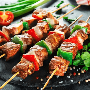 Brocheta Mexicana De Carne + Bebida 250ml