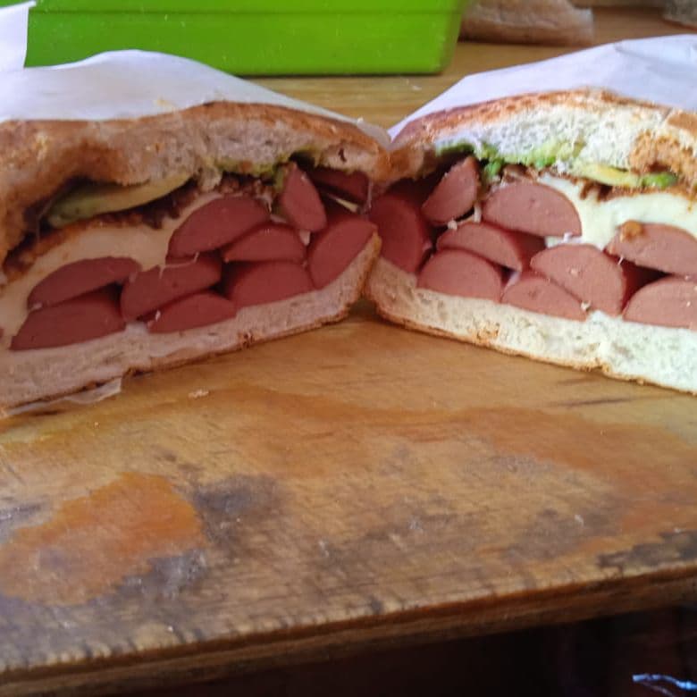 Torta Tradicional de Salchicha