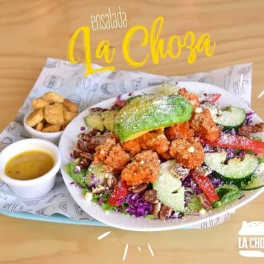 ENSALADA CHOZA (BONELESS)