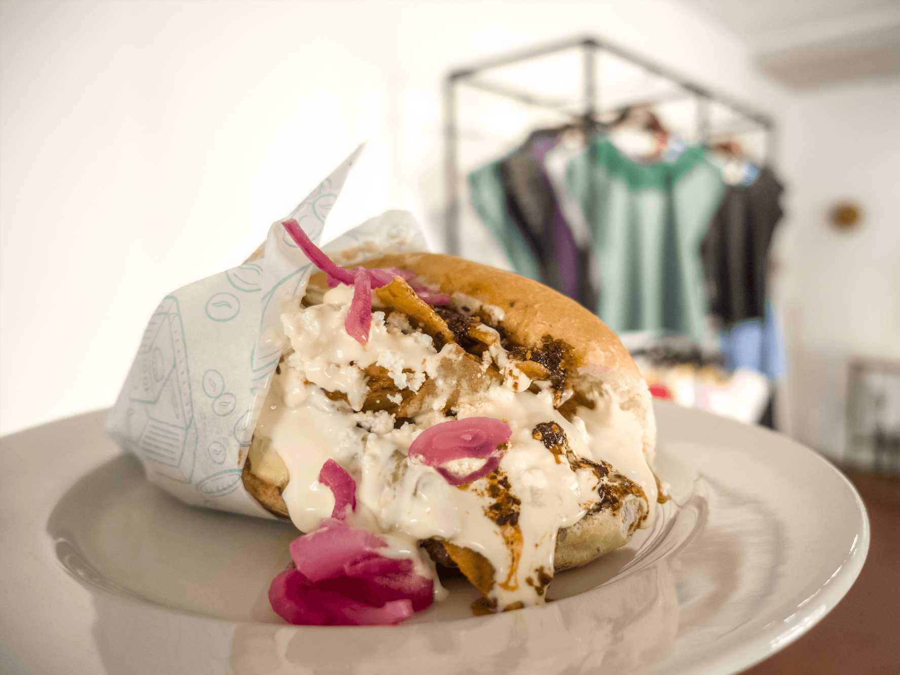 Combo-Torta de Chilaquiles y Coca Cola