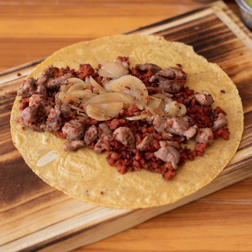 Taco Campechano Arrachera y Chorizo