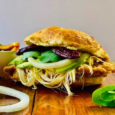Cemita de Milanesa de Puerco