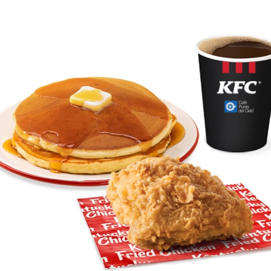 Desayuno Supremo Chicken & HotCakes