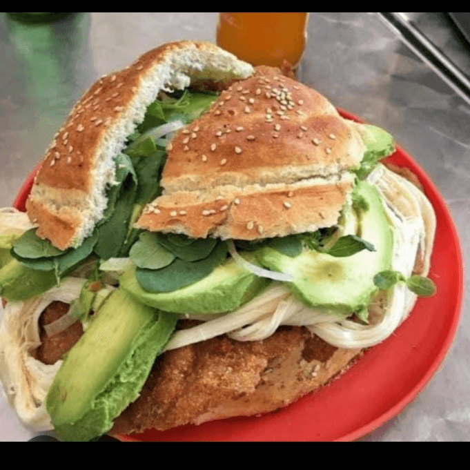 Cemita de Milanesa de Pollo