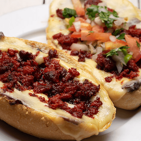 Molletes de Chorizo