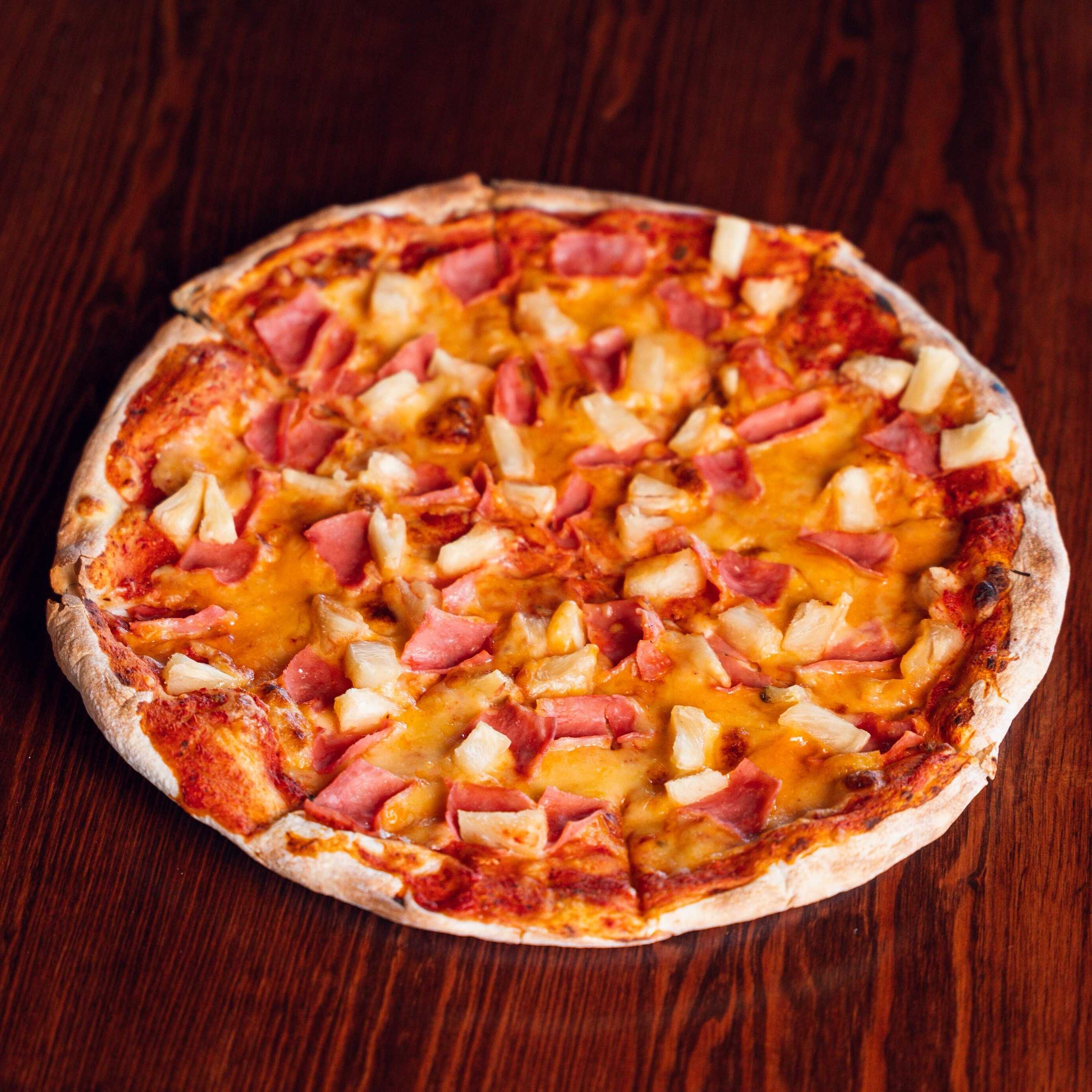 Pizza Hawaiana