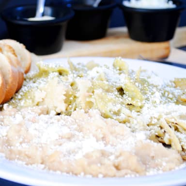 Chilaquiles Verdes con Frijoles