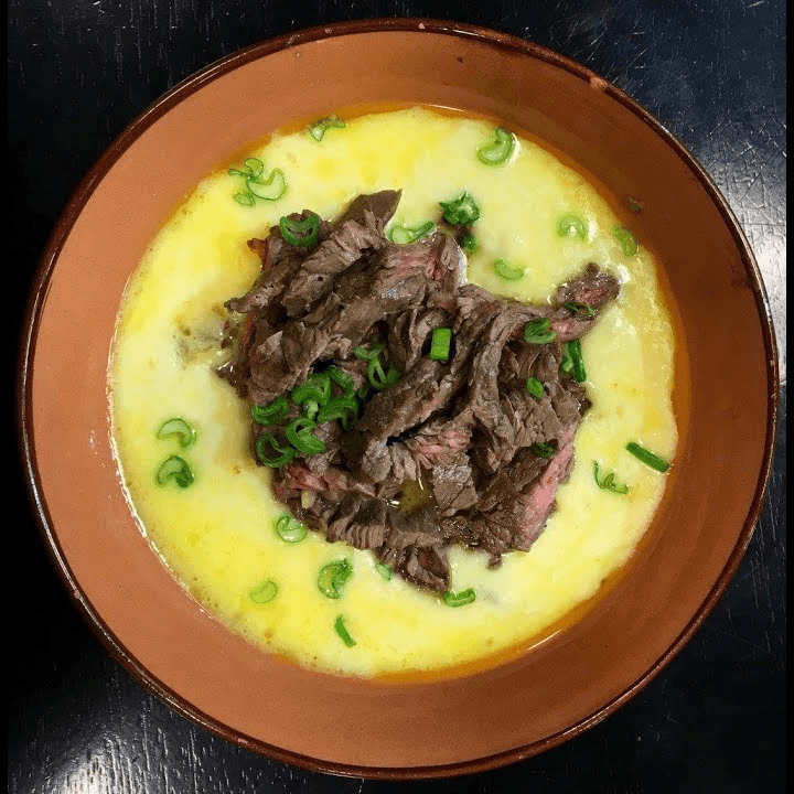 QUESO FUNDIO CON ARRACHERA