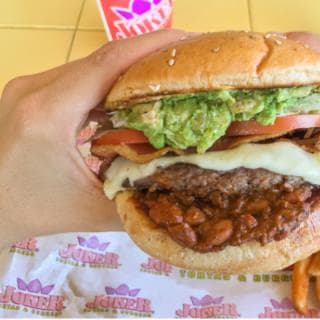 HAMBURGUESA DE LUXE NORTENA