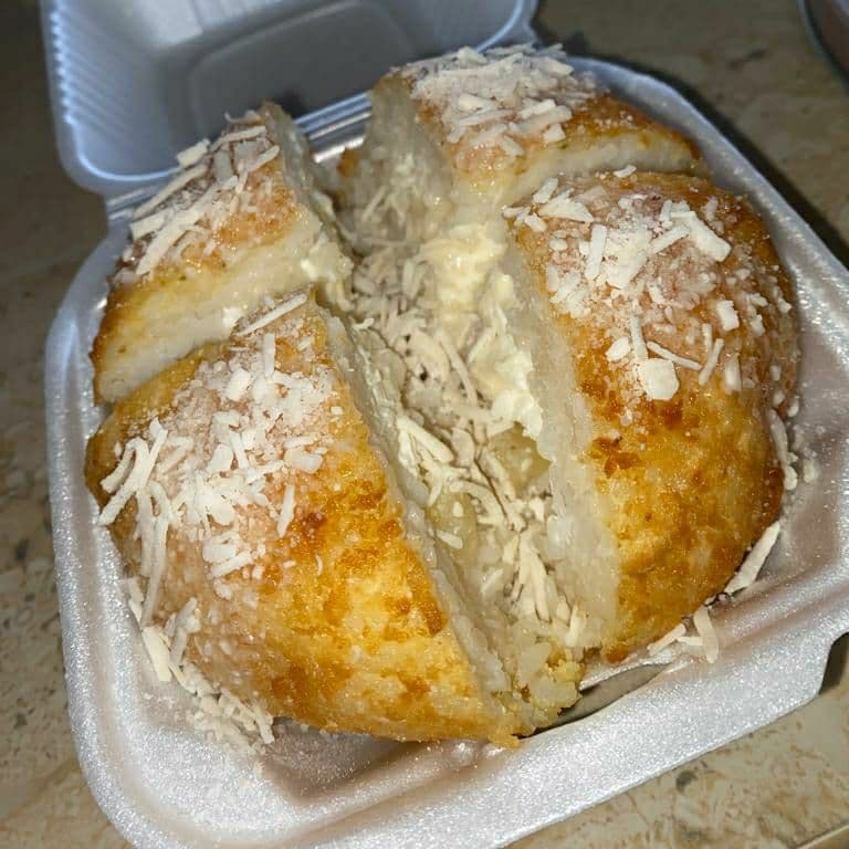 Piña Ball