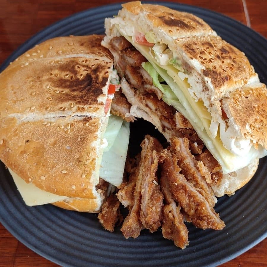 MILANESA DE POLLO PROMO $75