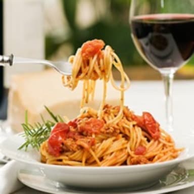 Combo Pasta + Bebida + Postre