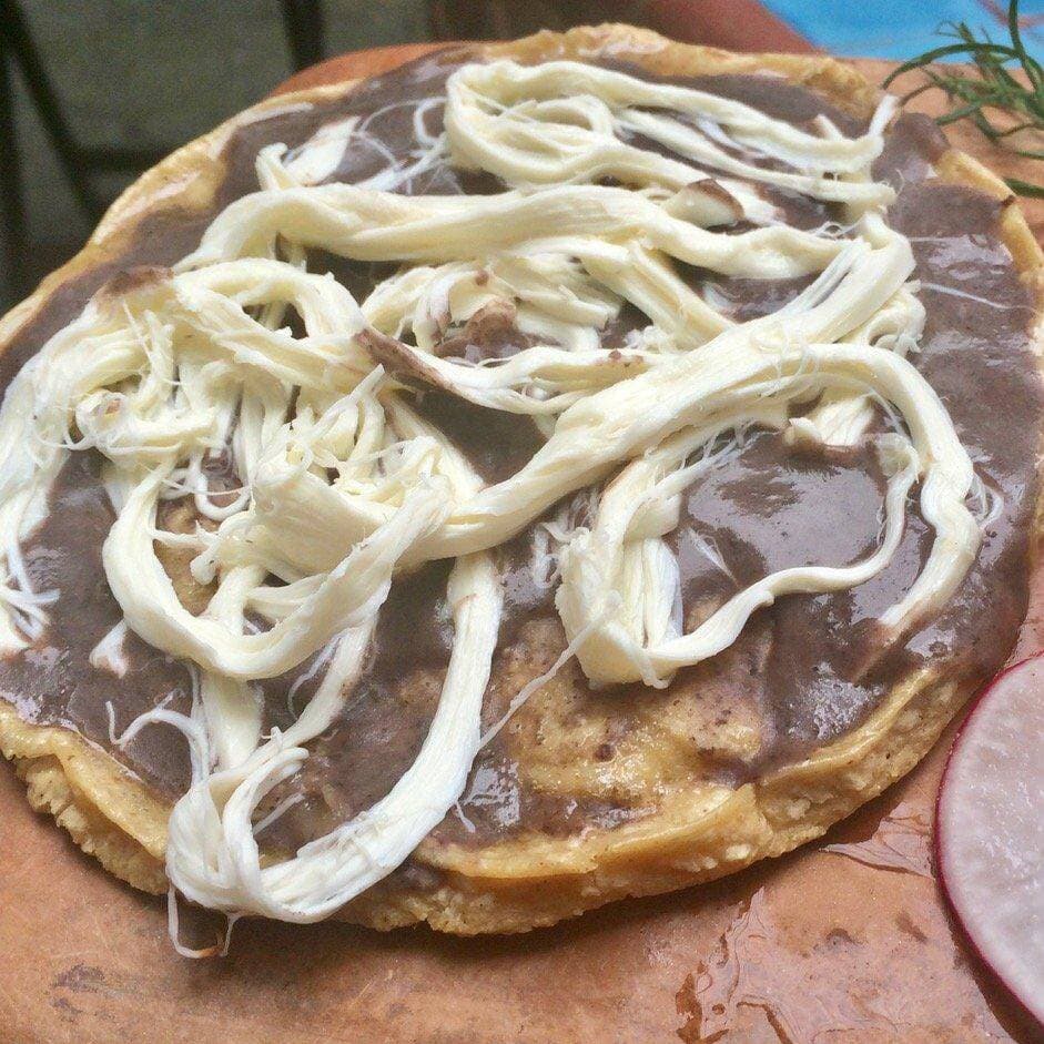 Memela de Quesillo