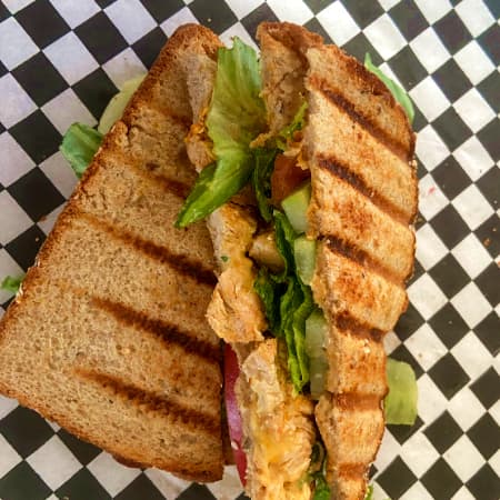 Sándwich de Pollo