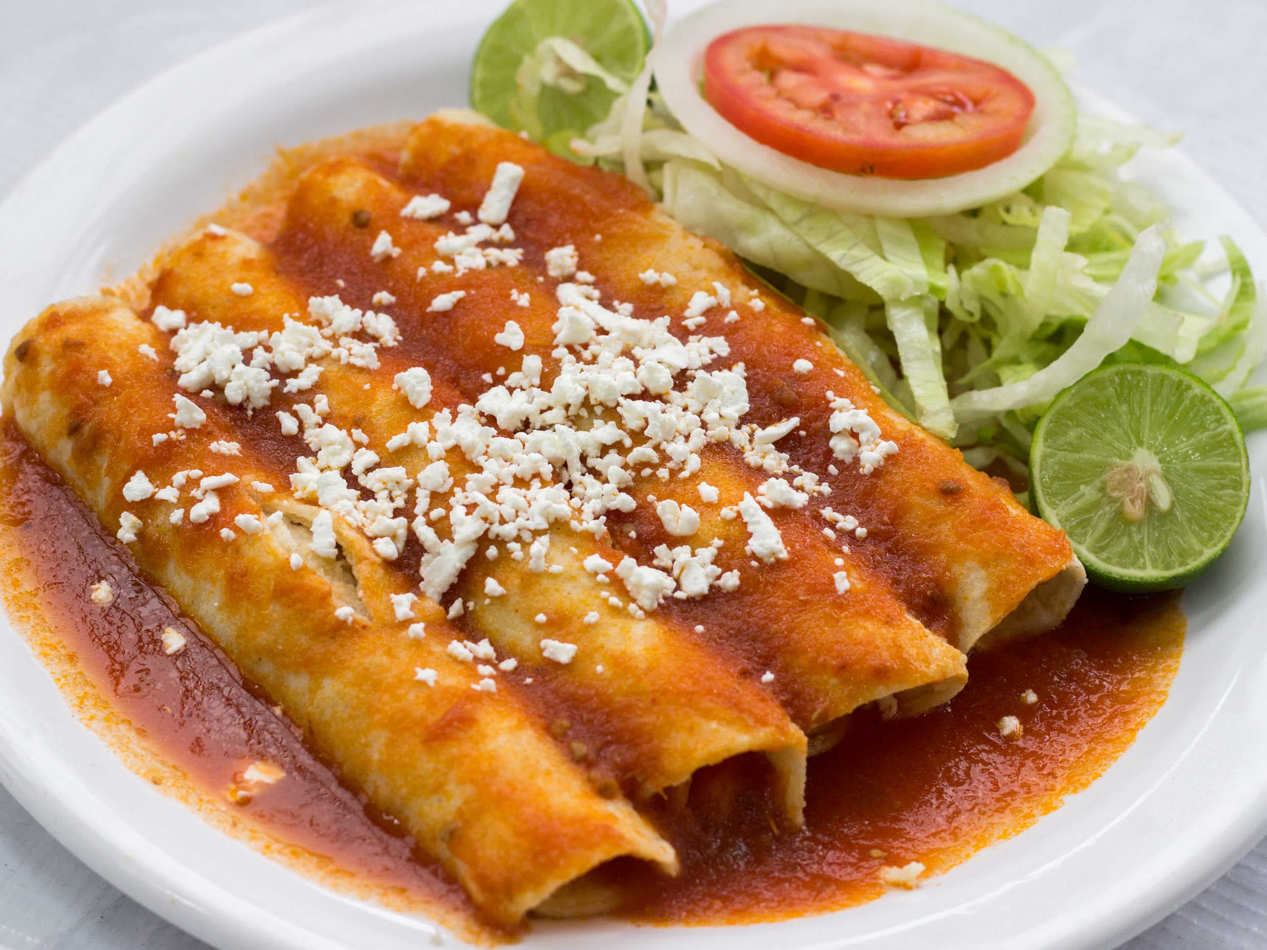 Enchiladas rojas