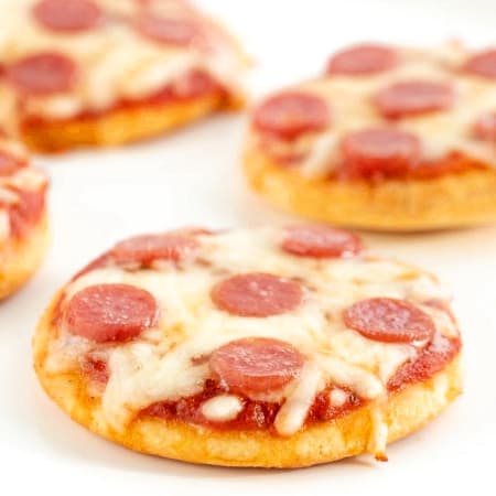 Pizza Personal 8 pulgadas 4 pedazos