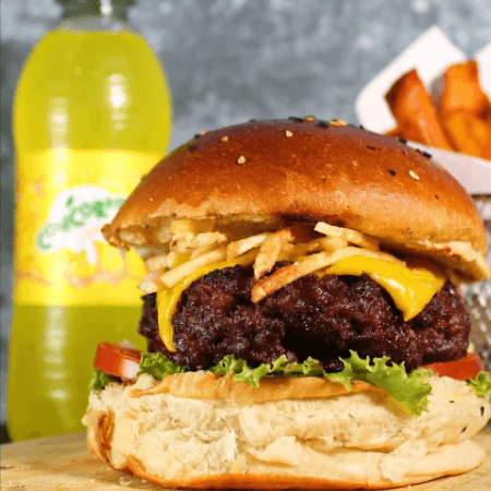 Chesse burger más Papas Fritas más Gaseosa 355 ml