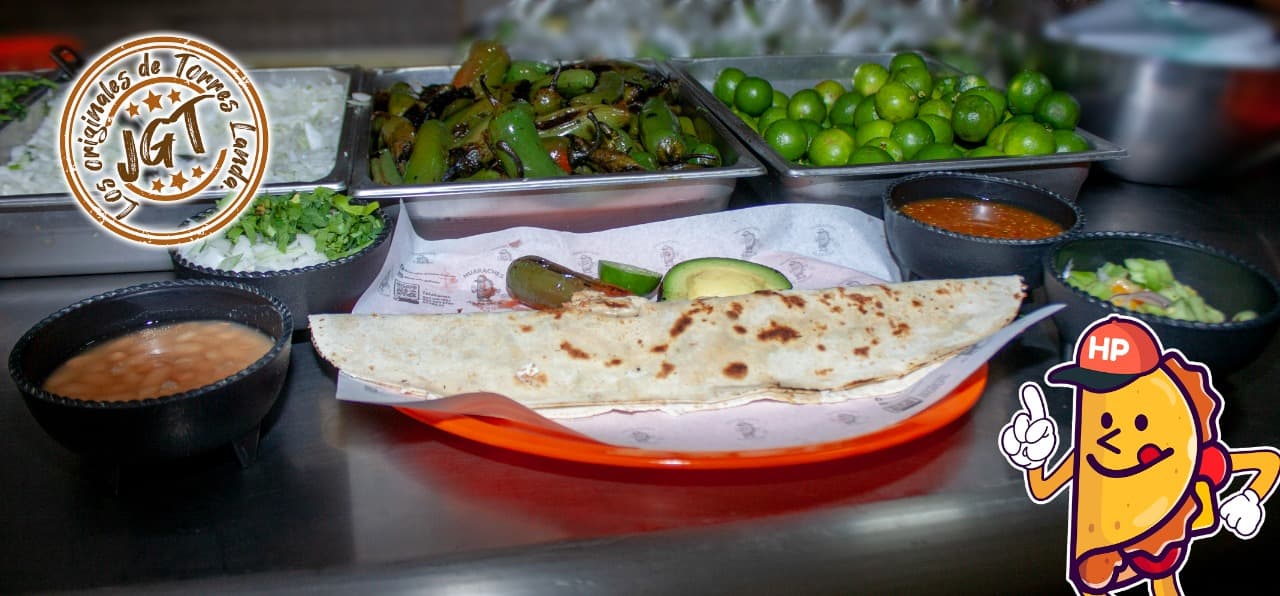 Huaraches al Pastor Suc Plaza Fragaria