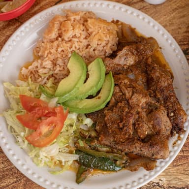 Platillo de Chuletas Rancheras
