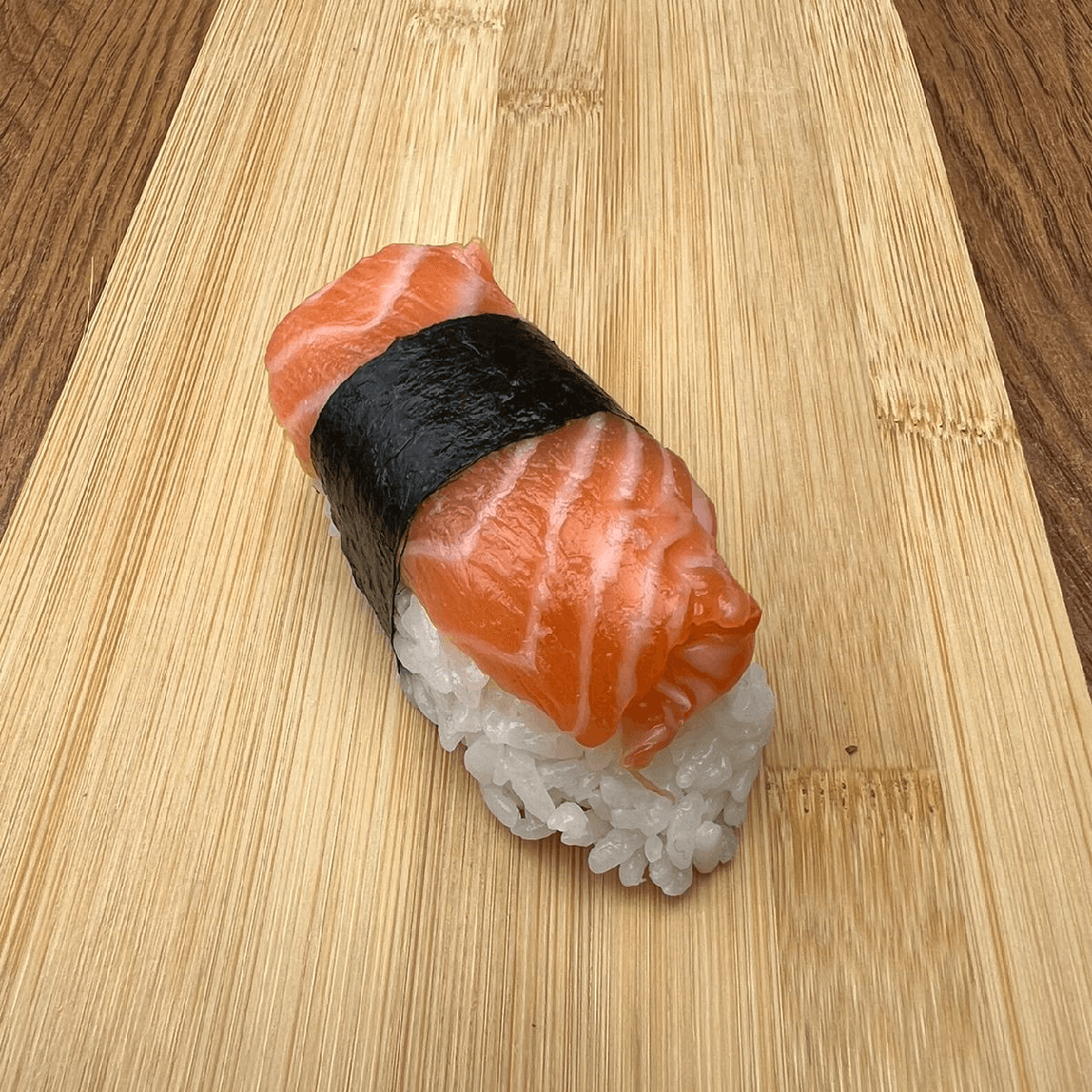 Nigiri de Salmon.
