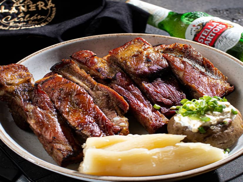 LLANERA Y CARBON PARRILLA GOURMET