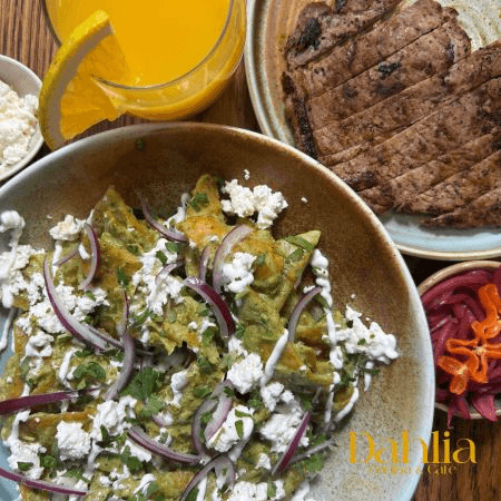 Los Chilaquiles del Patrón