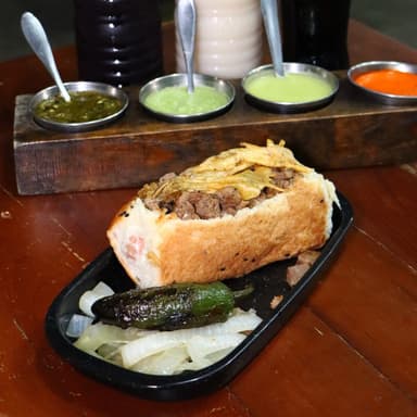 Hot Dog de Carne Asada