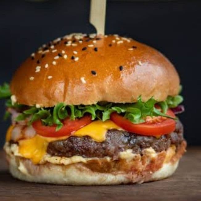 ANGUS BURGER CON QUESO