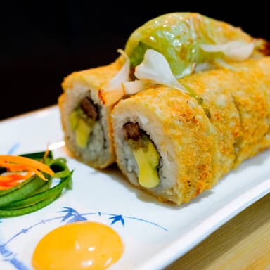 Combo-Regio Roll+Arroz con Verduras+Jamaica🍣🎇