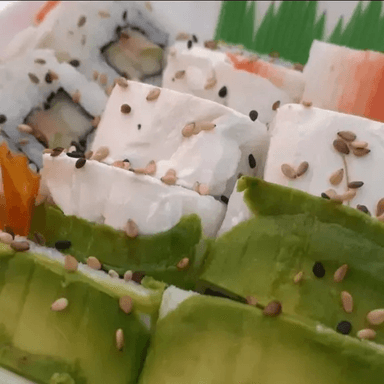 Maki Tricolor🇲🇽