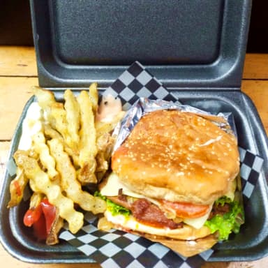Combo Hamburguesa Especial + Gaseosa 250 Ml