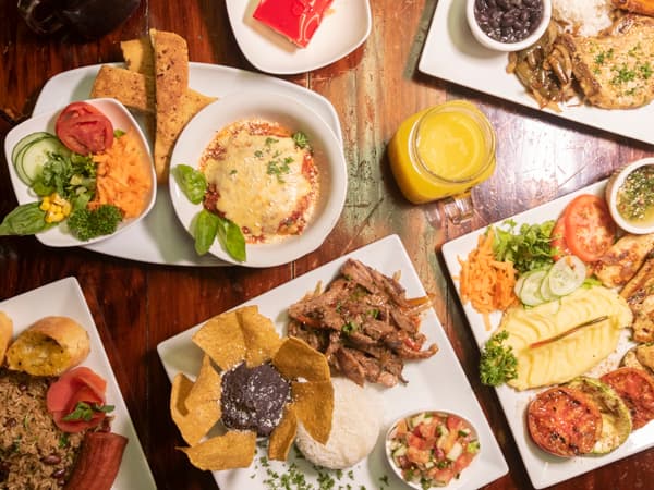 Luigis Pizza Parrilla Buffet