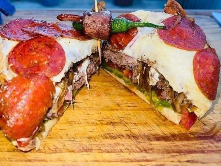 Curandera Hamburguesas y Alitas