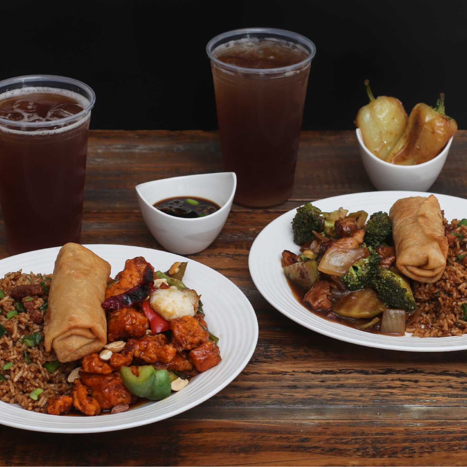 Promo 2 Paquetes 1 + Rollo Oriental de Pollo