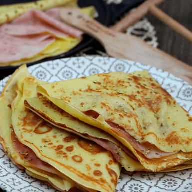 Crepa Salada de Jamón de Pavo y Queso Manchego