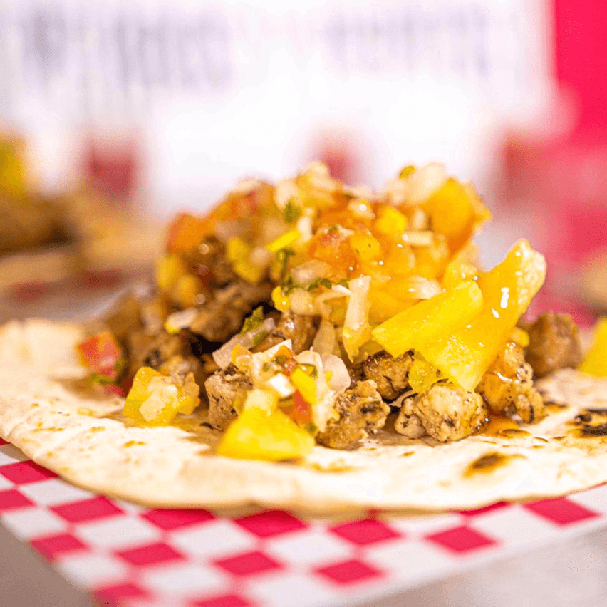 Combo: 4 tacos al pastor + Coca Cola 250ml