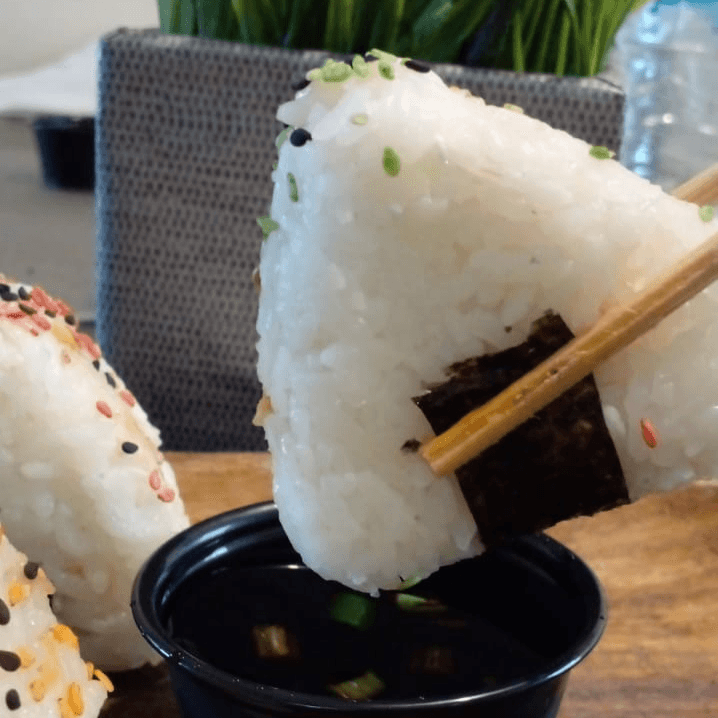 Onigiri Camaron ( 1 pza )
