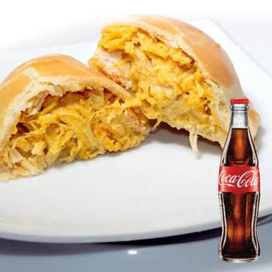 Combo Empanada Ají de Gallina