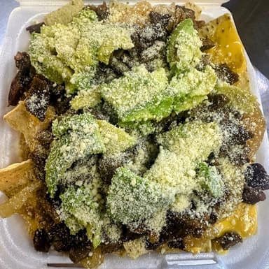 Nachos con asada