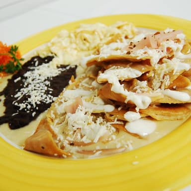 Chilaquiles Blancos (Especialidad de la Casa)