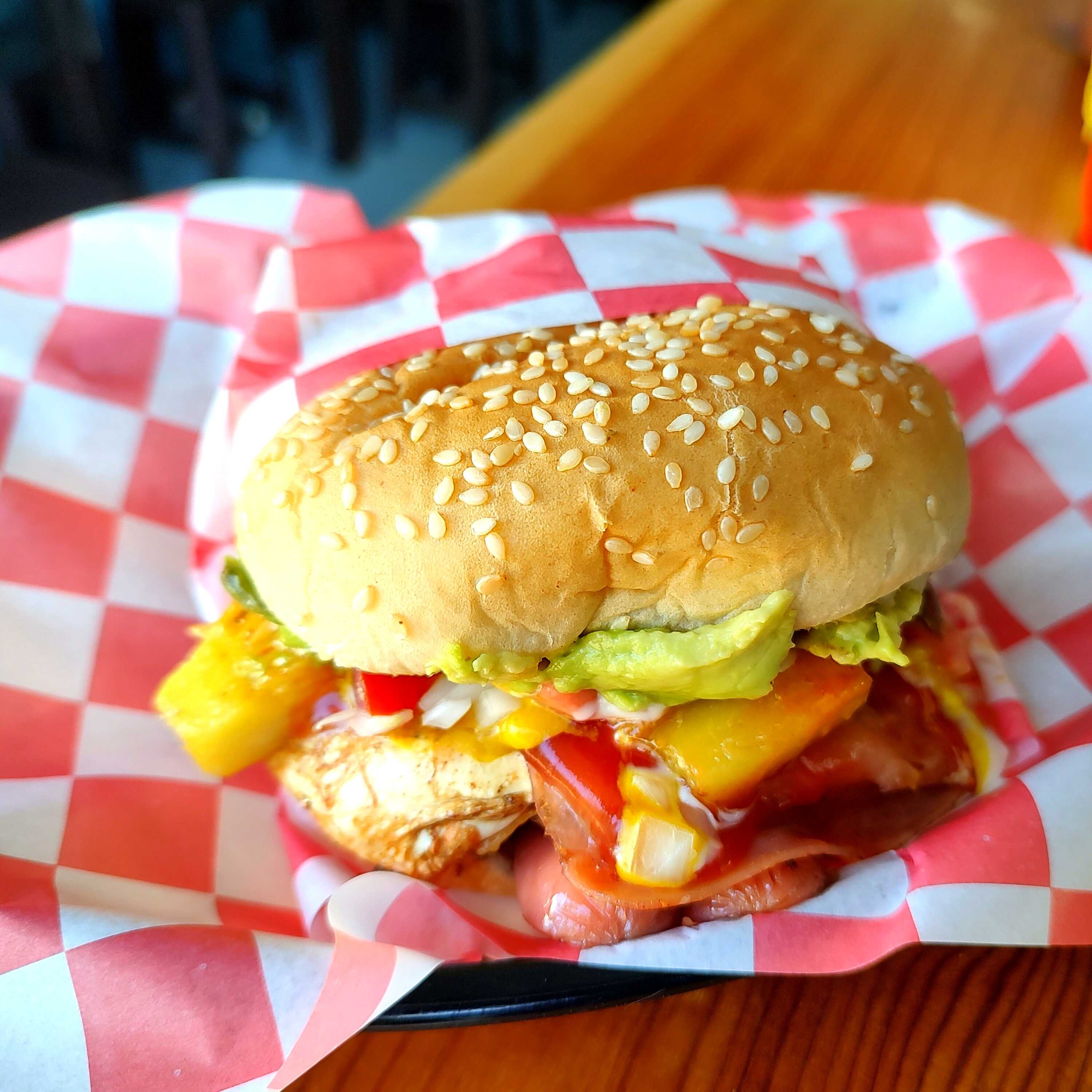 Hamburguesa Hawaiana