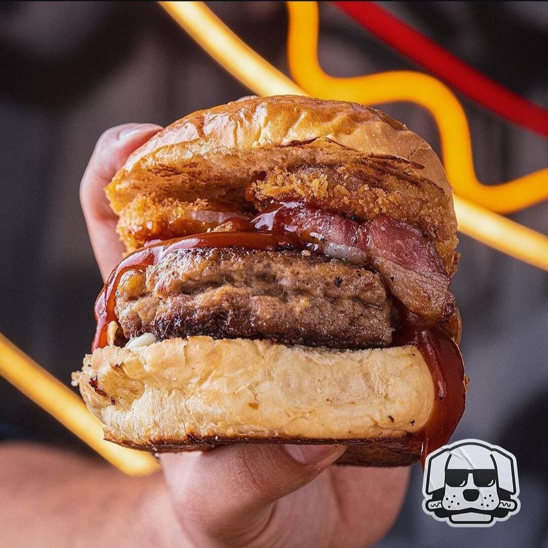 DOGGY BBQ BURGER