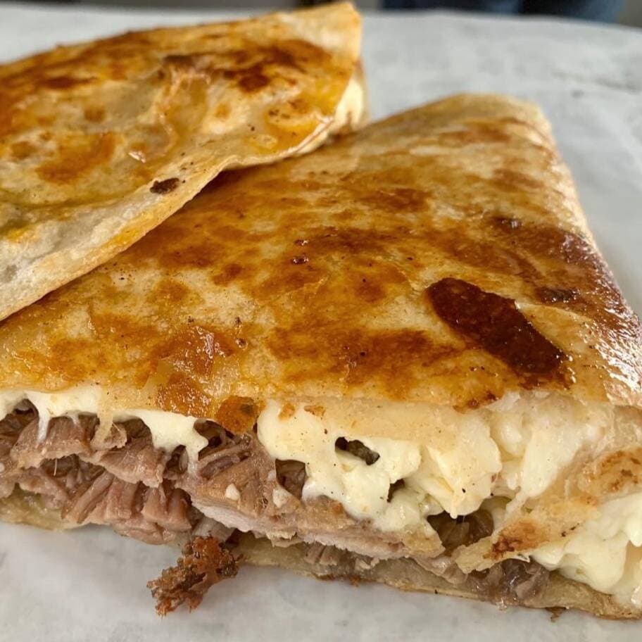 Quesabirria 25-28cm Tortilla de Harina